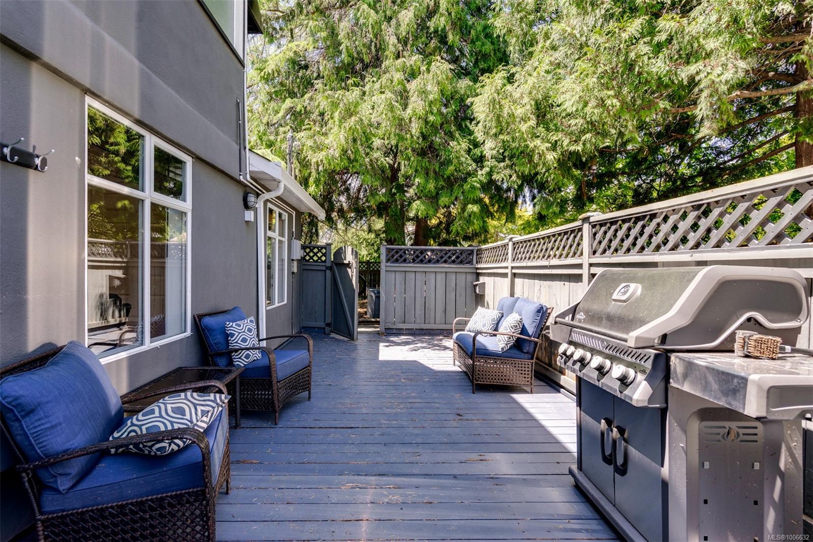 2183 Foul Bay Rd