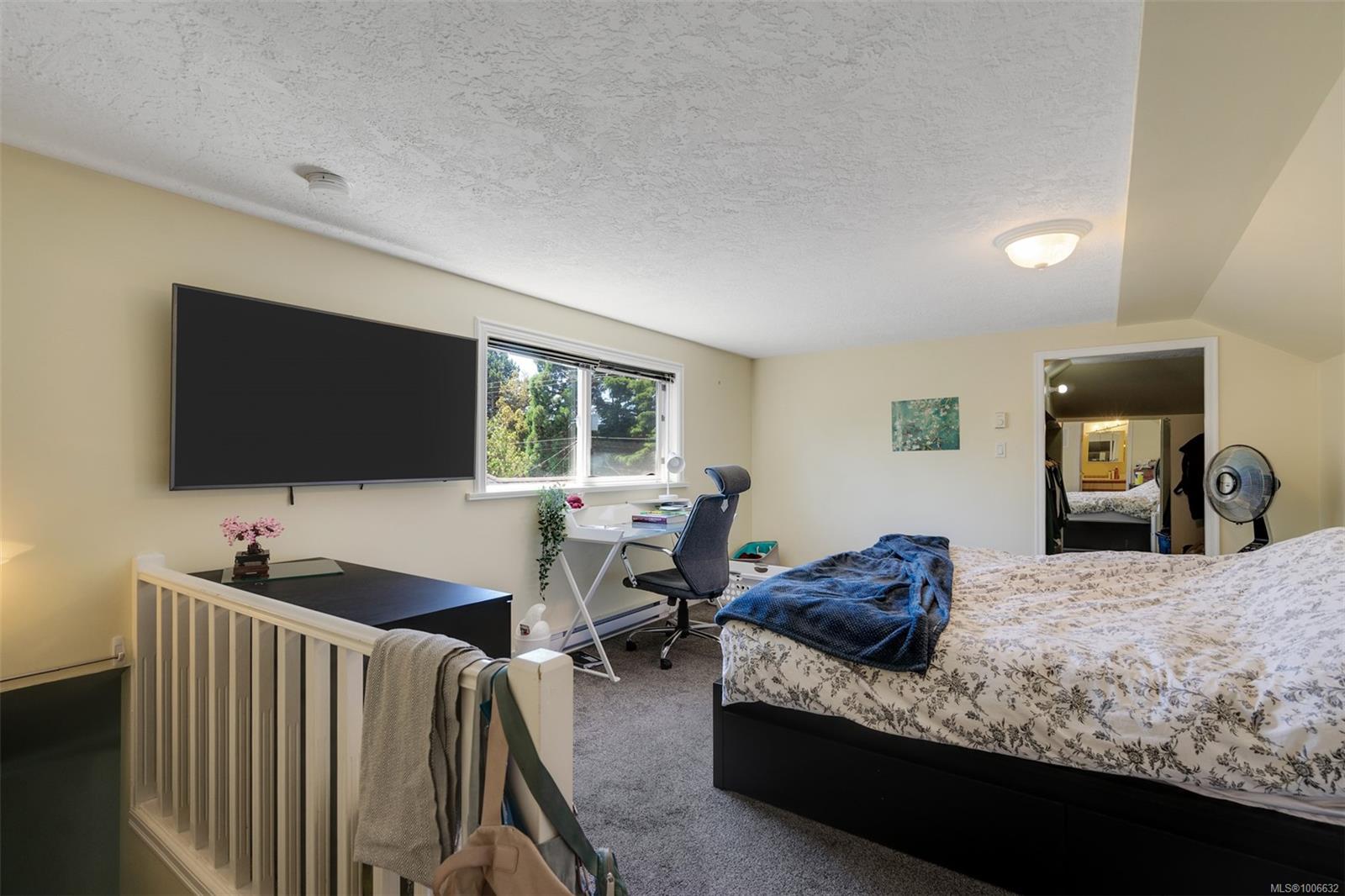 2183 Foul Bay Rd