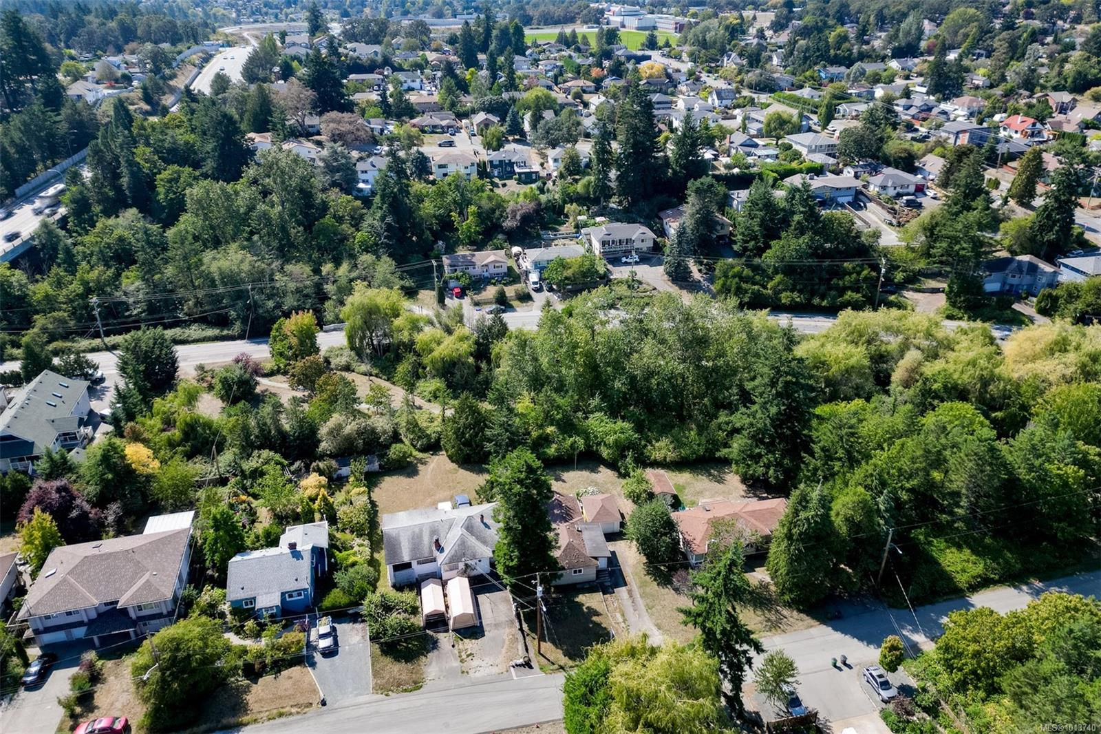 735 Violet Ave