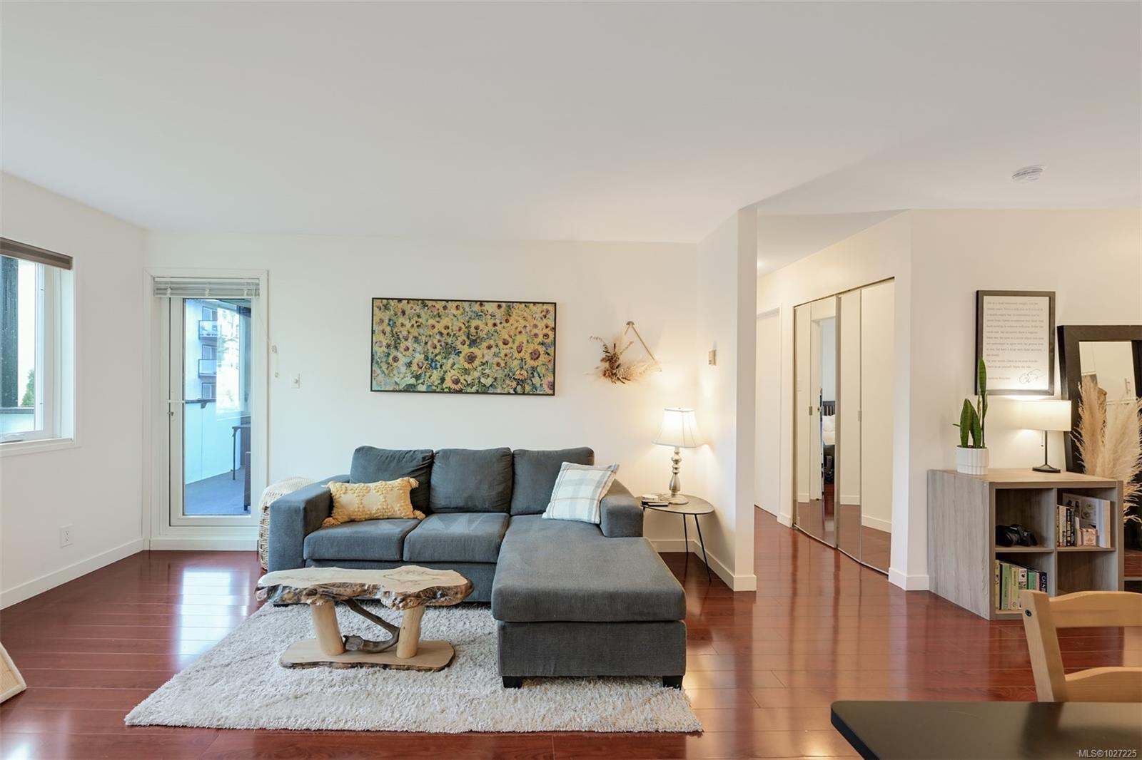 1619 Morrison St # 201