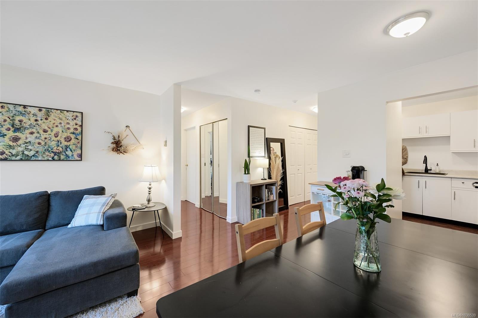 1619 Morrison St # 201