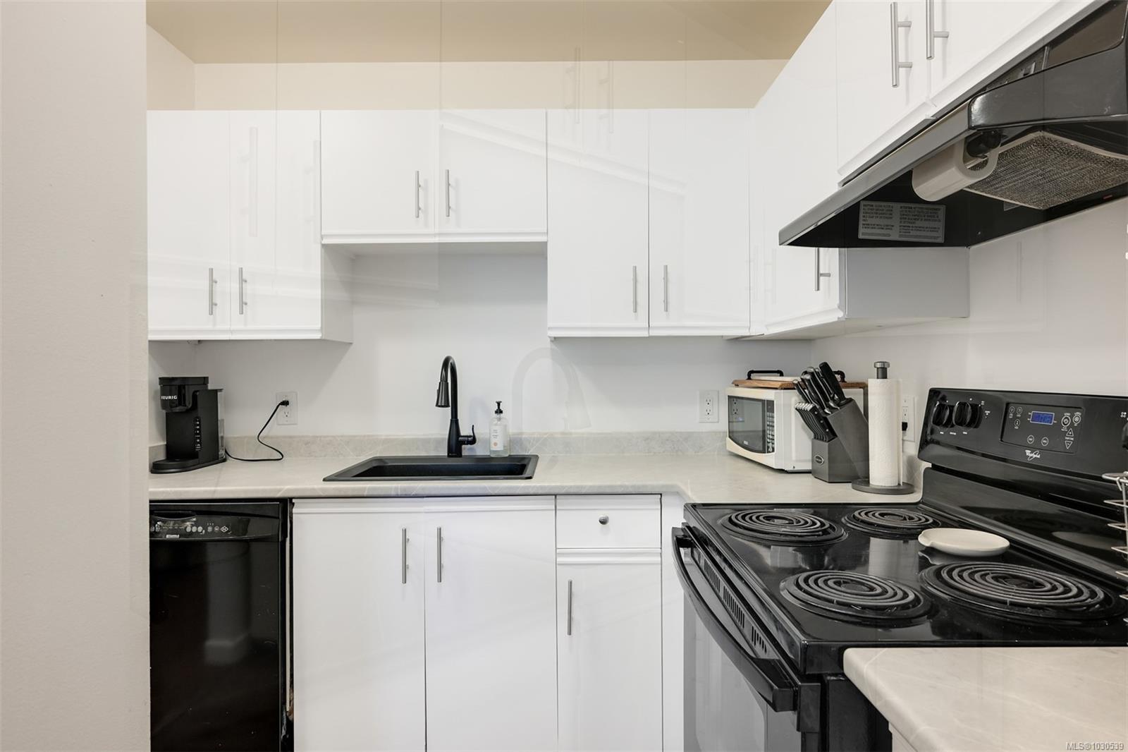 1619 Morrison St # 201