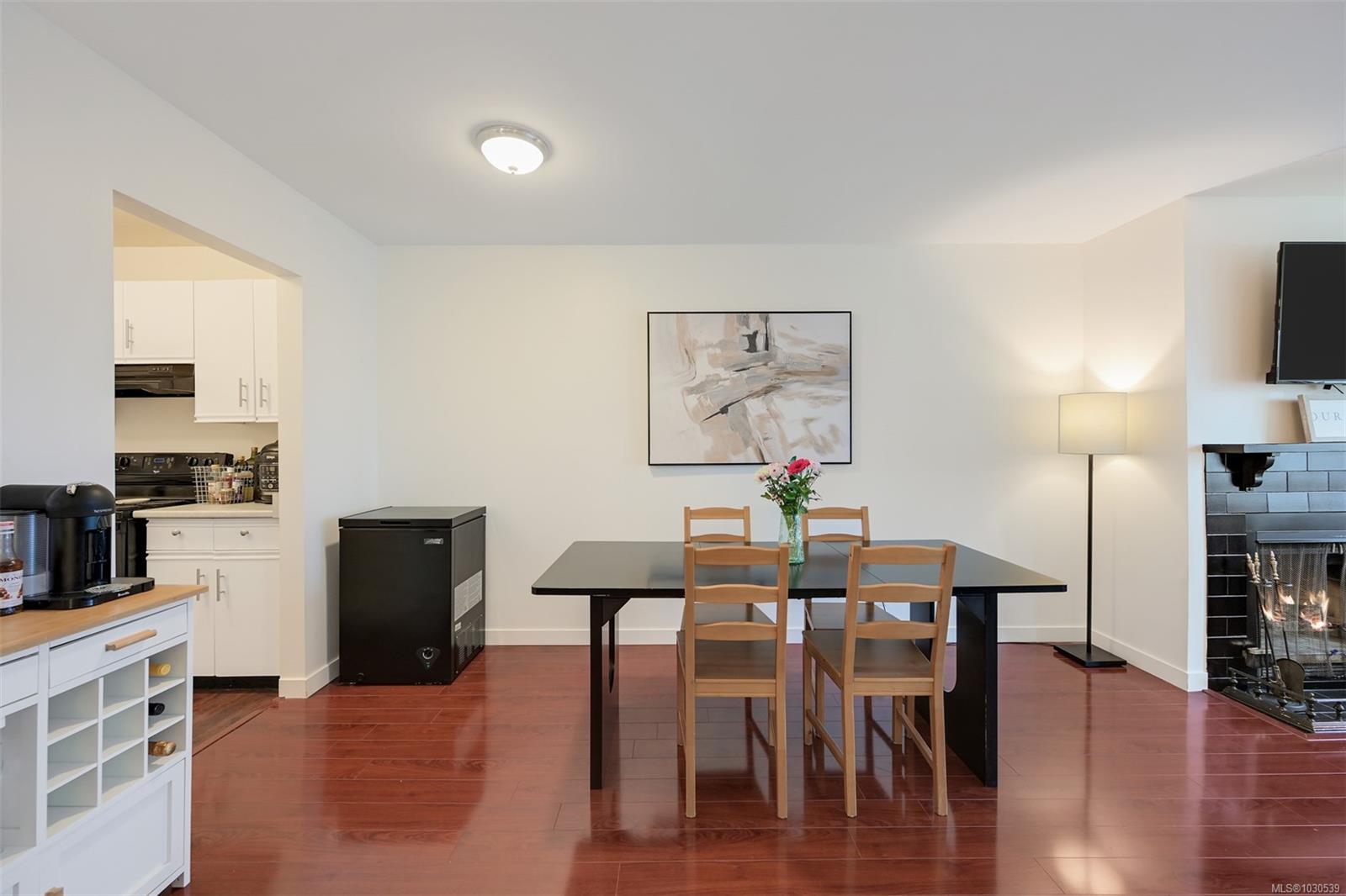 1619 Morrison St # 201