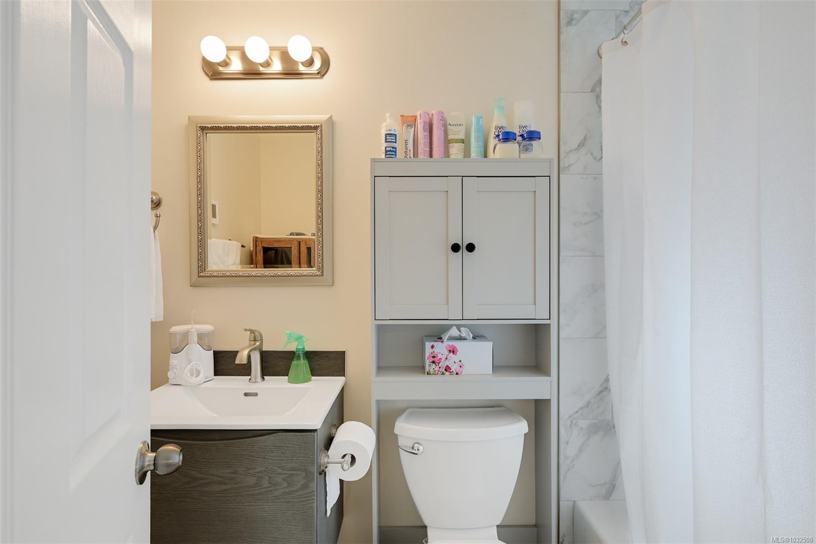 2500 Florence Lake Rd # 17