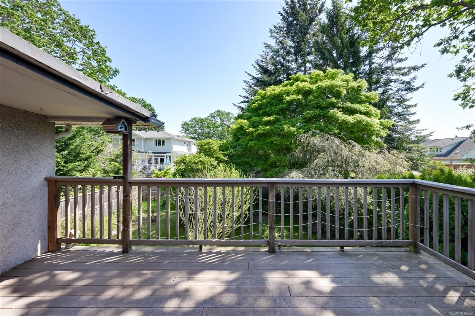 2765 Fernwood Rd