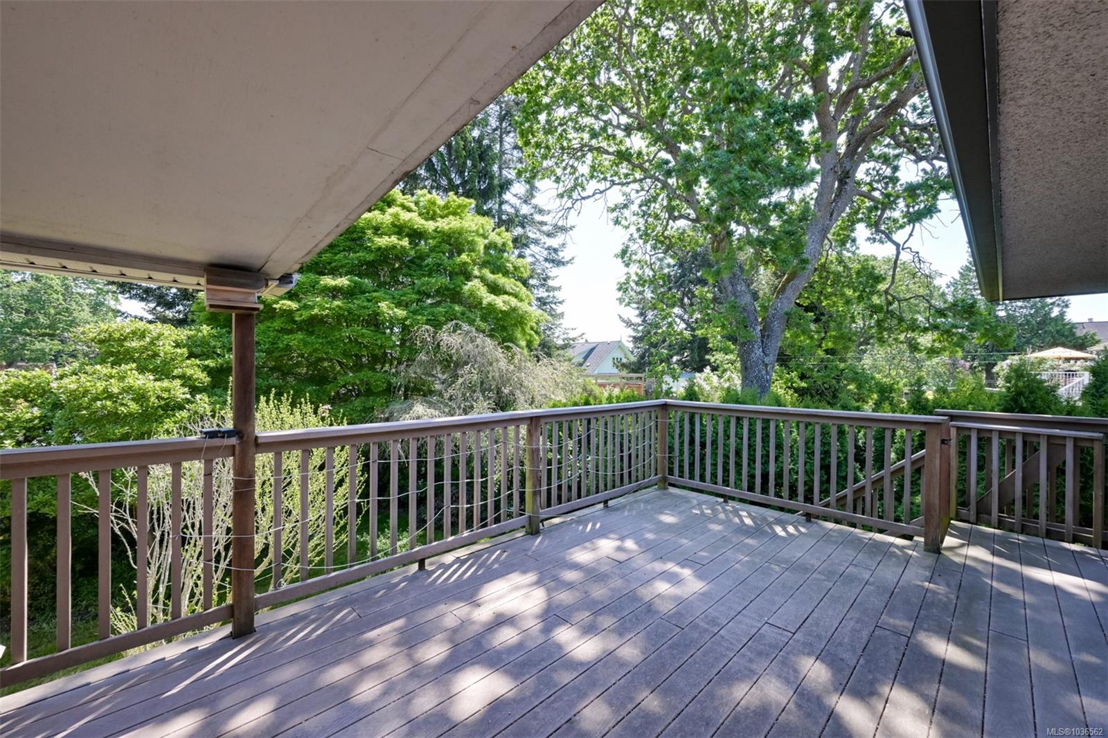 2765 Fernwood Rd