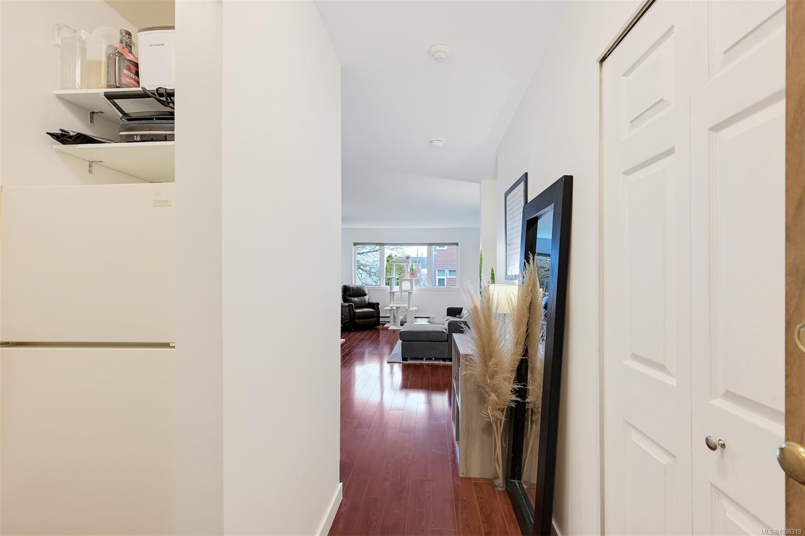 1619 Morrison St # 201