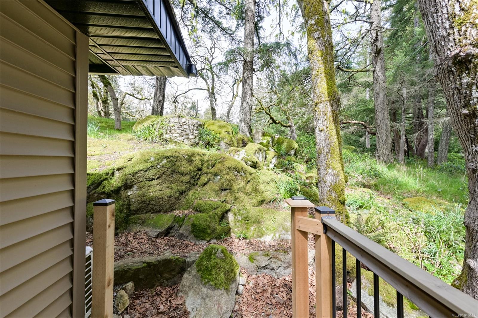 2500 Florence Lake Rd #17