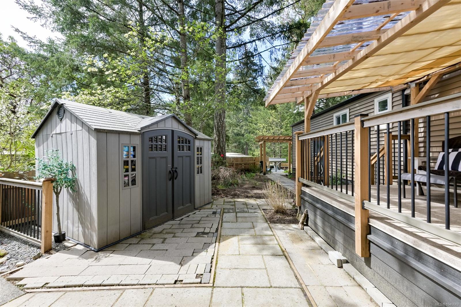 2500 Florence Lake Rd #17