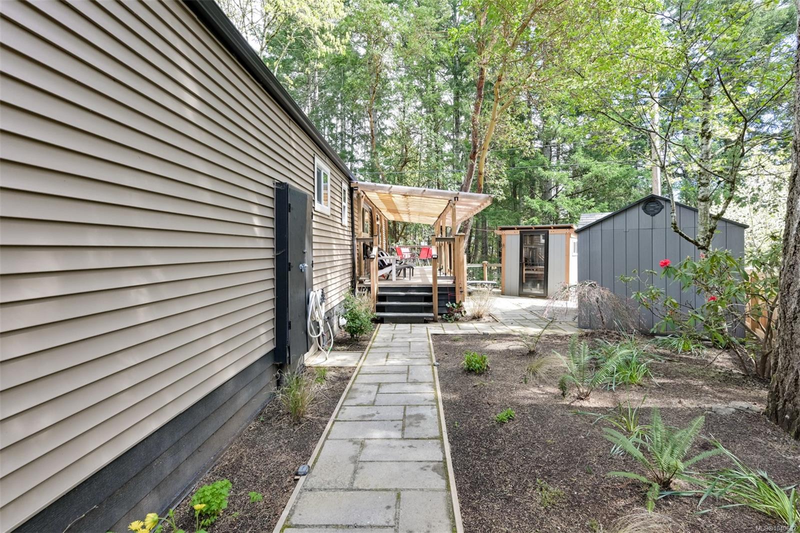2500 Florence Lake Rd #17