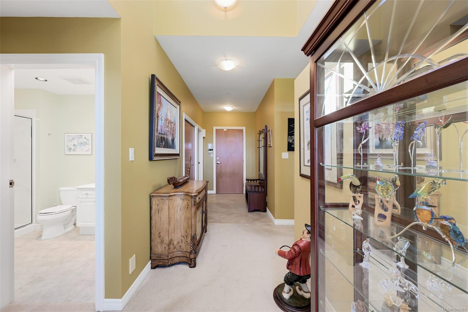 5329 Cordova Bay Rd #408
