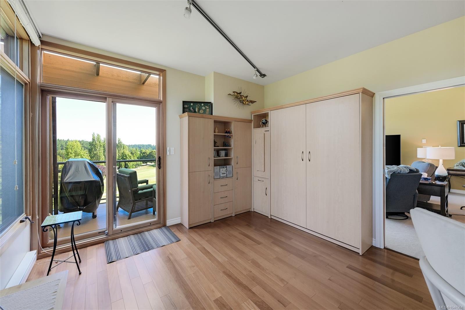 5329 Cordova Bay Rd #408