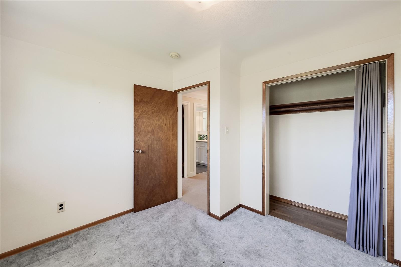 3341 Rolston Cres