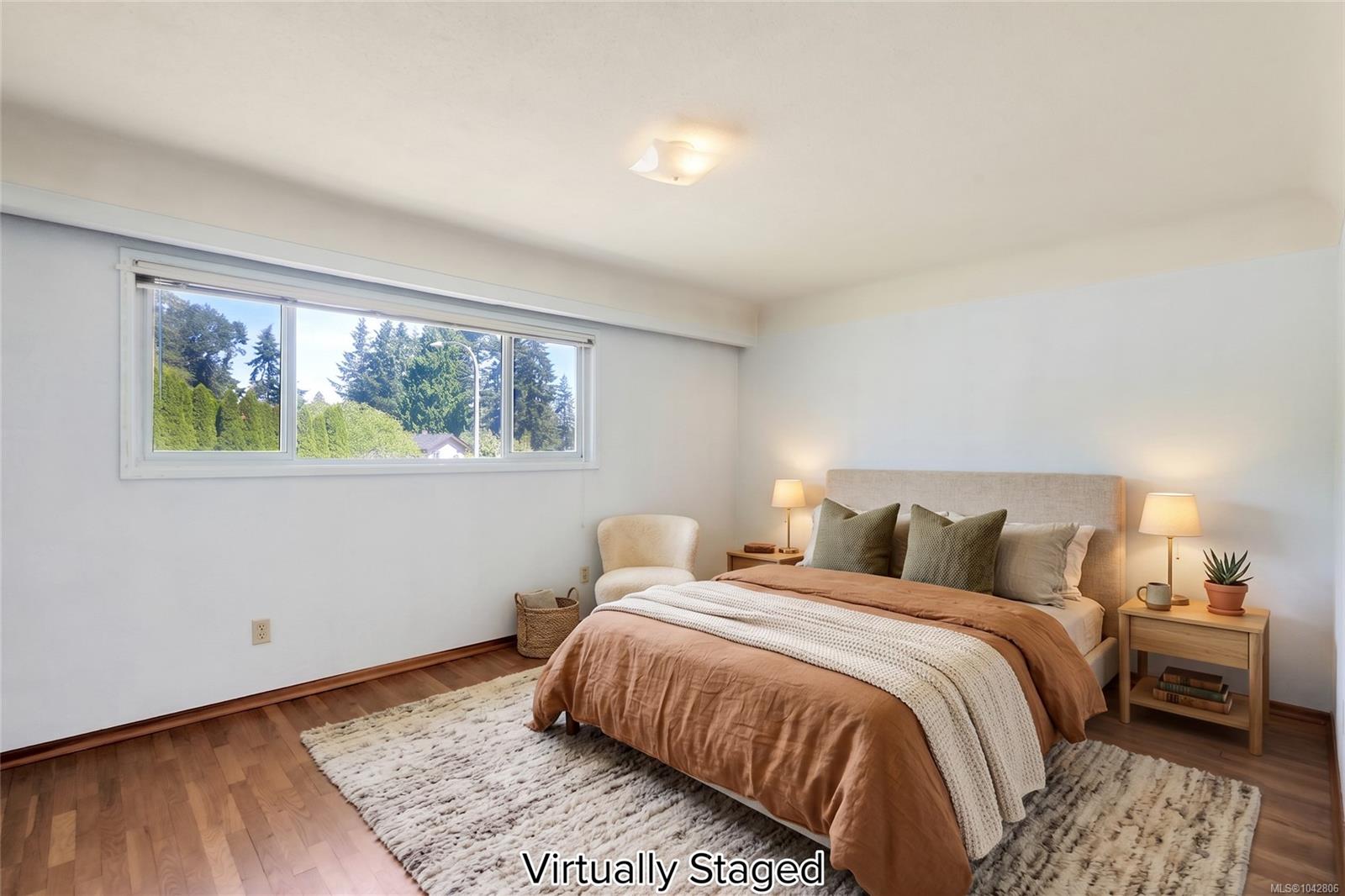 3341 Rolston Cres