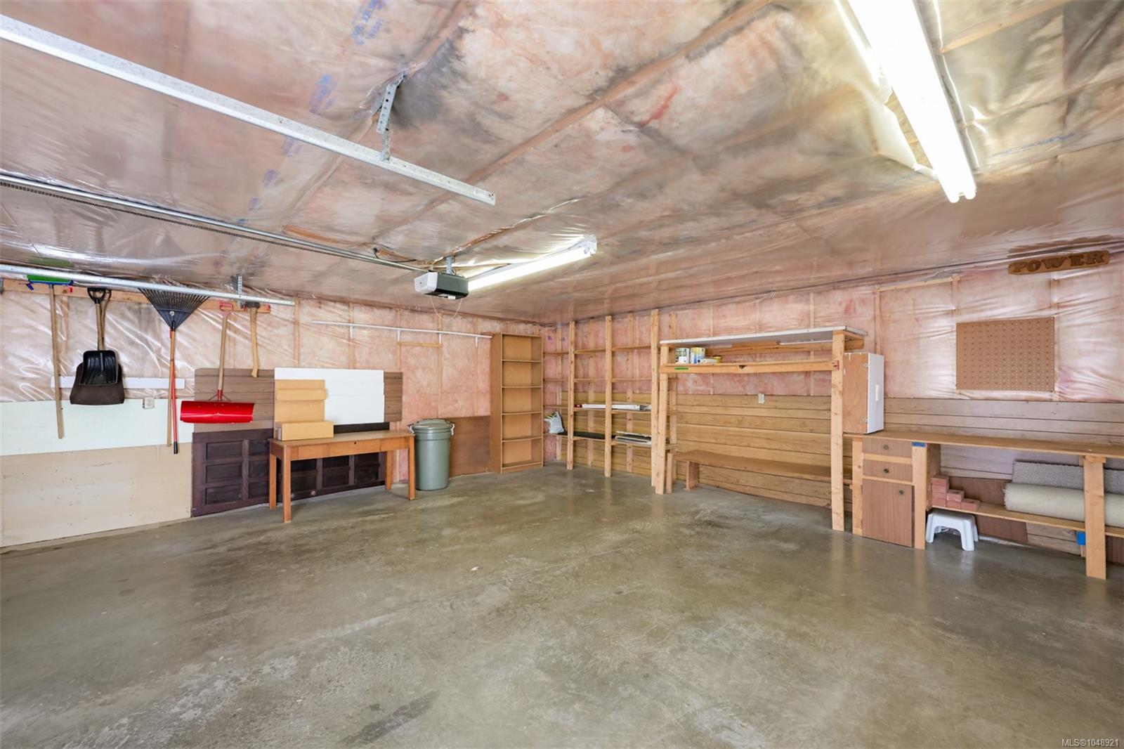 4218 Thornhill Cres