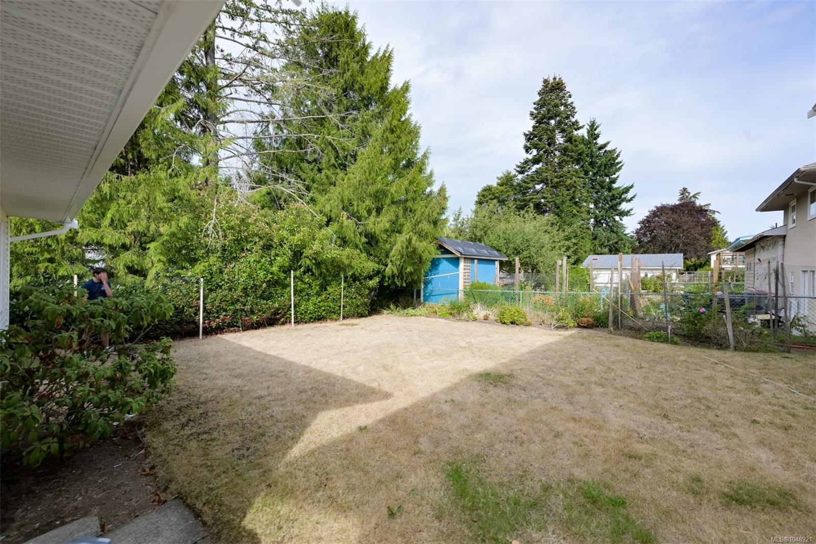 4218 Thornhill Cres