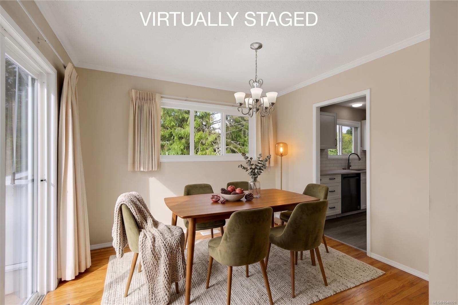 4218 Thornhill Cres