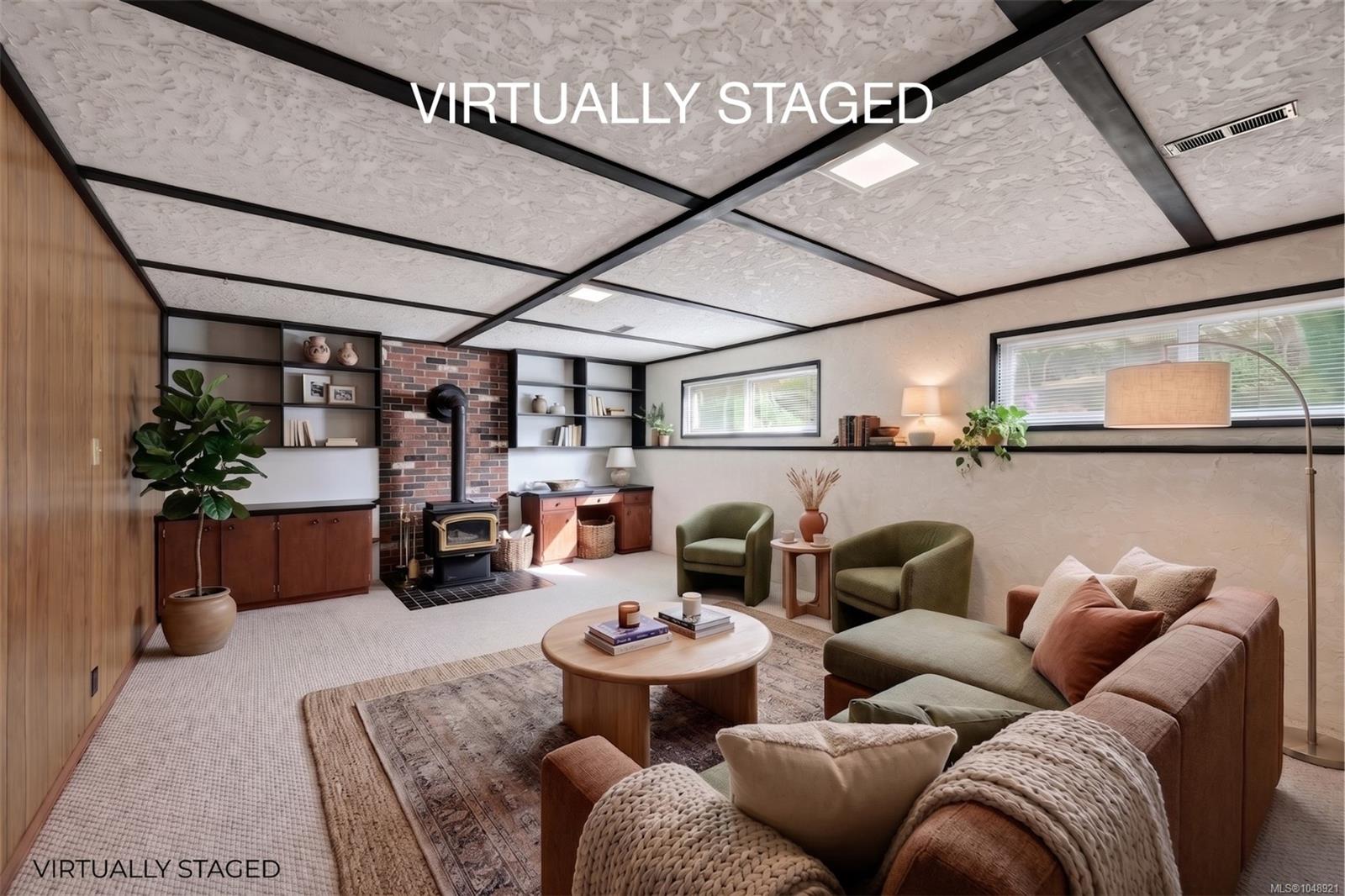 4218 Thornhill Cres