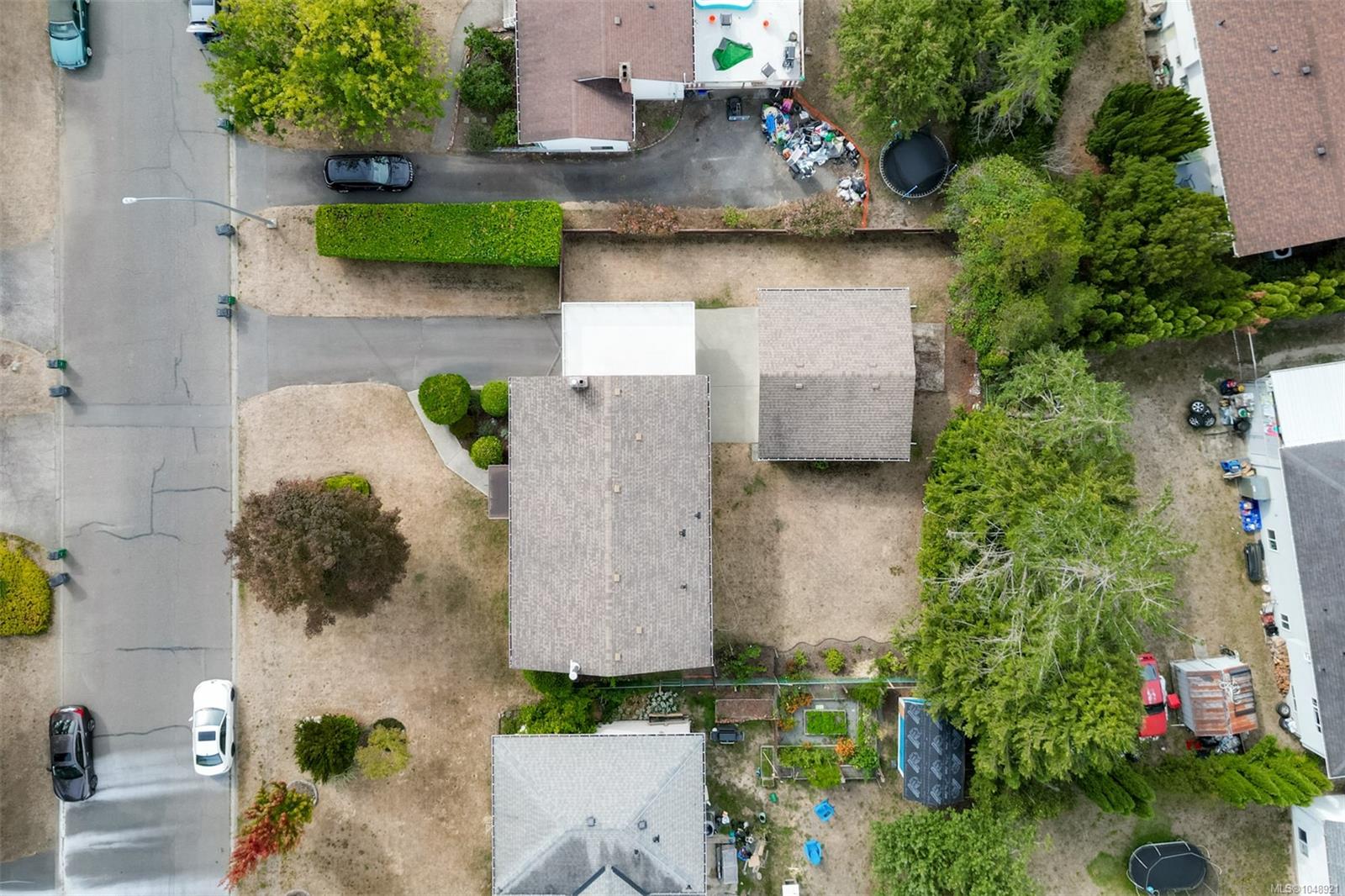 4218 Thornhill Cres