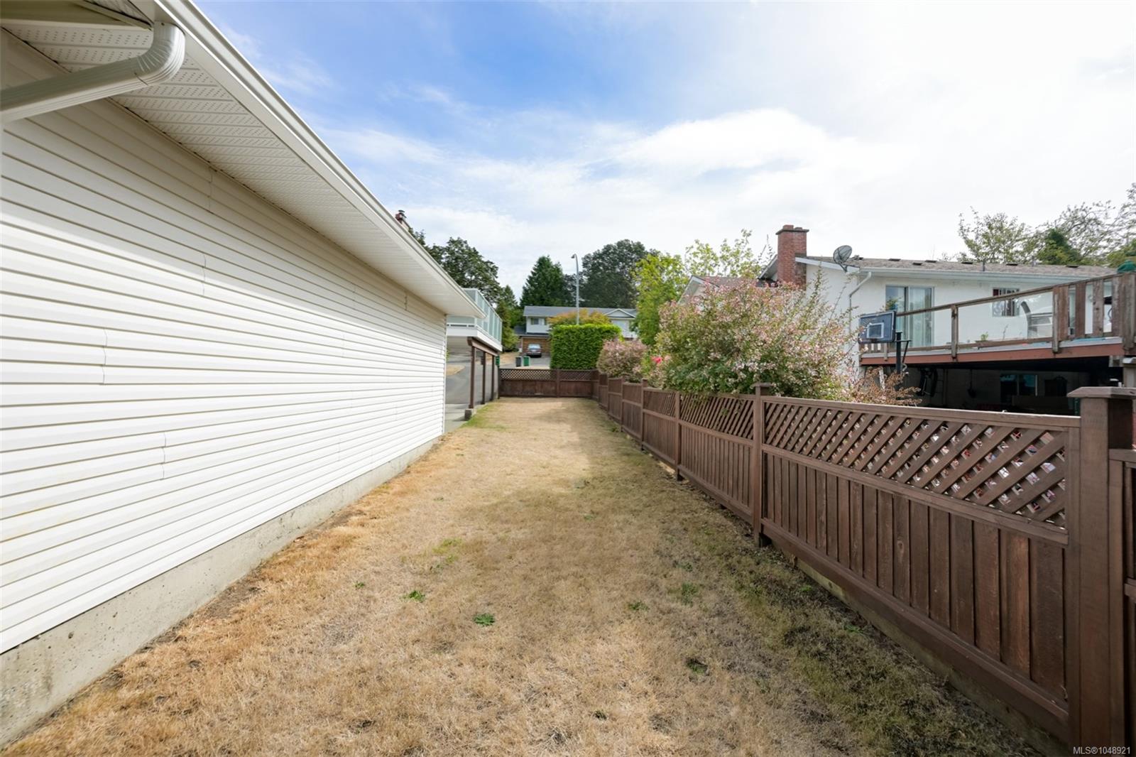 4218 Thornhill Cres