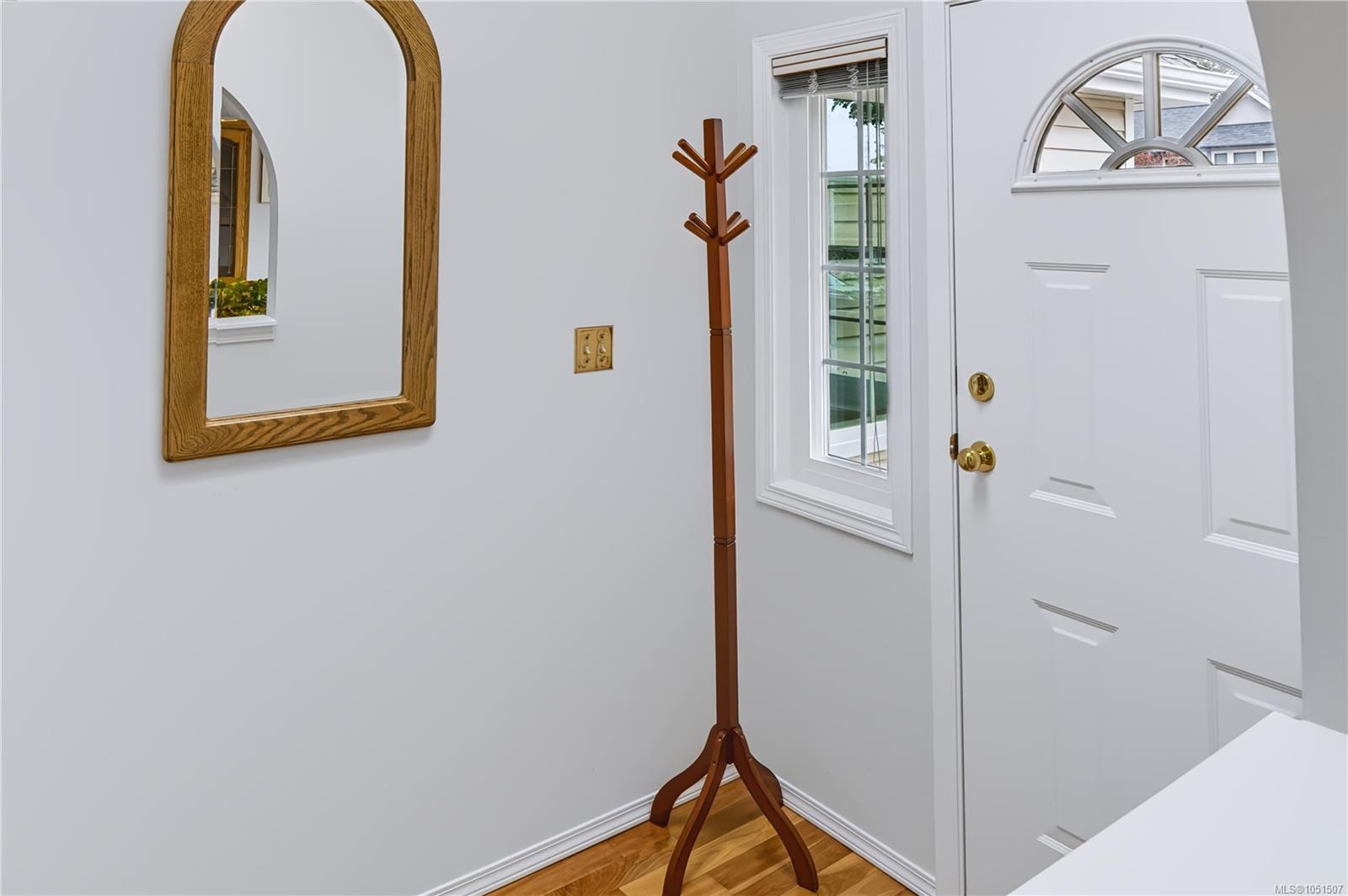 1309 Layritz Pl