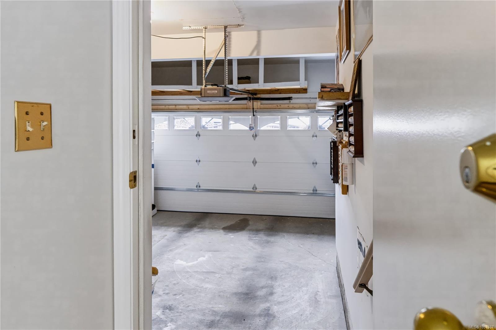 1309 Layritz Pl