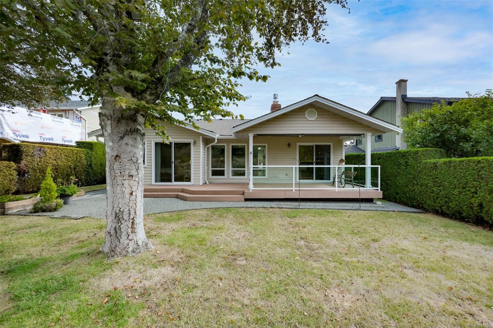 1309 Layritz Pl