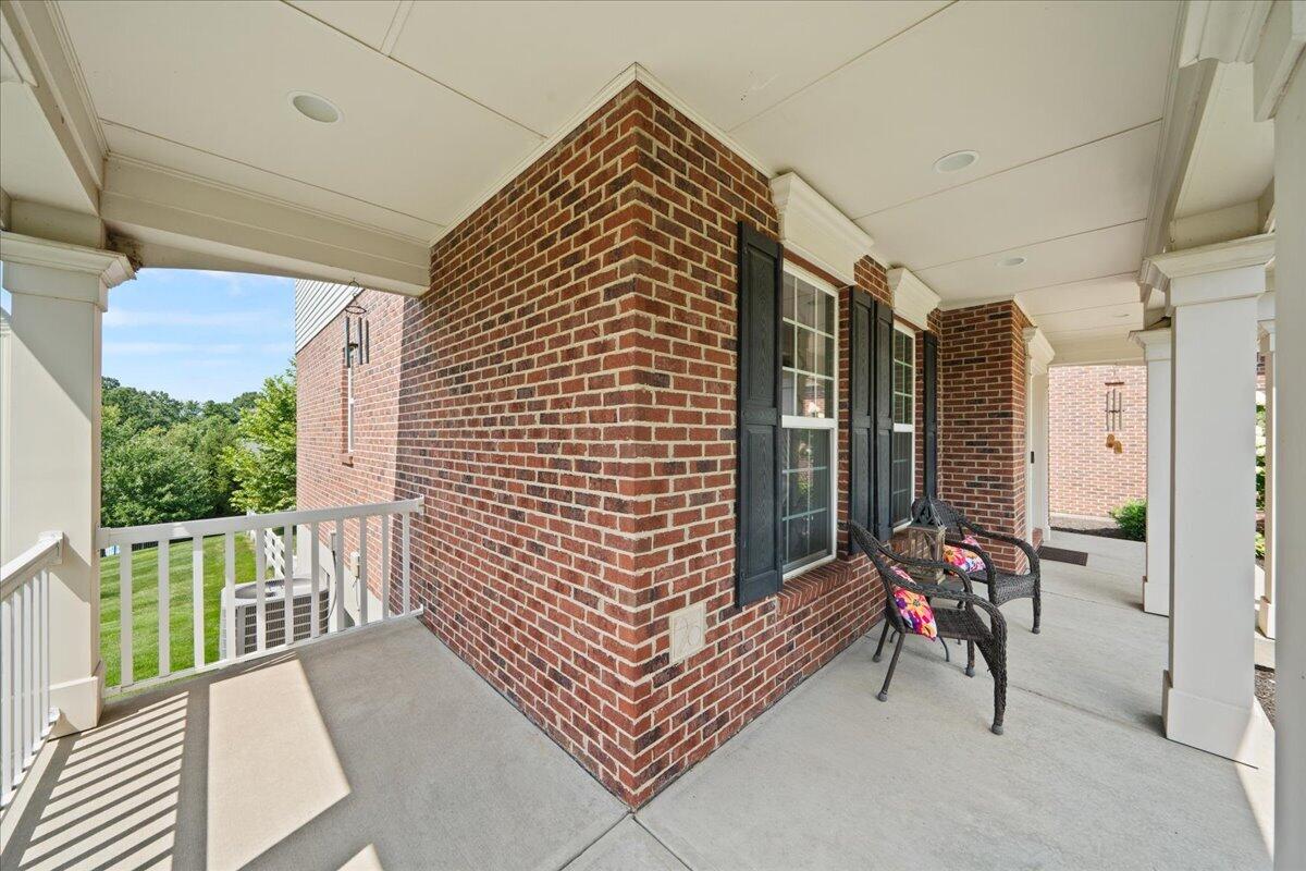 2656 Legacy Ridge