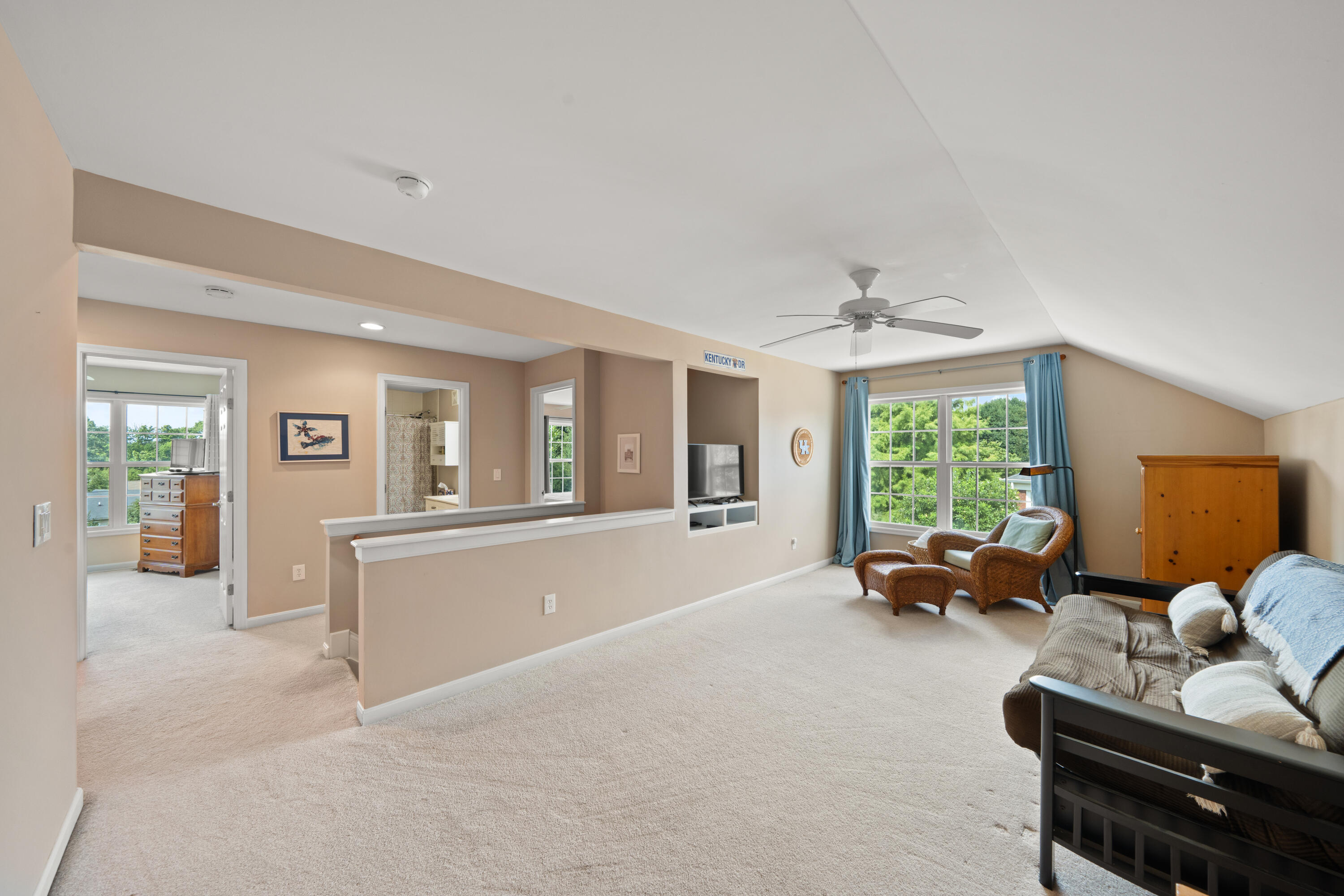 2656 Legacy Ridge