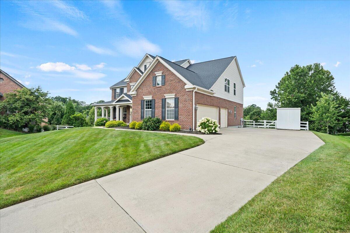 2656 Legacy Ridge