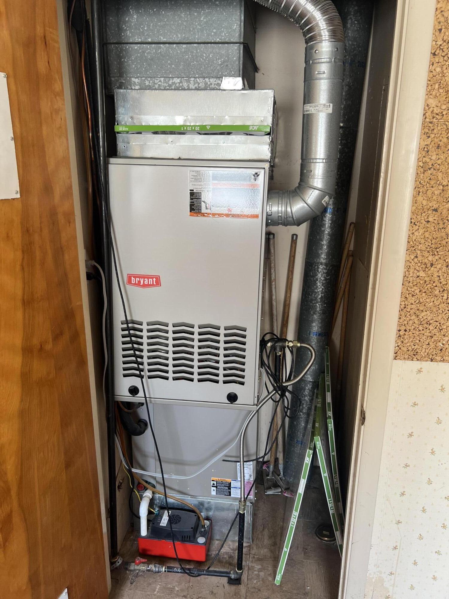 274 S 300 W