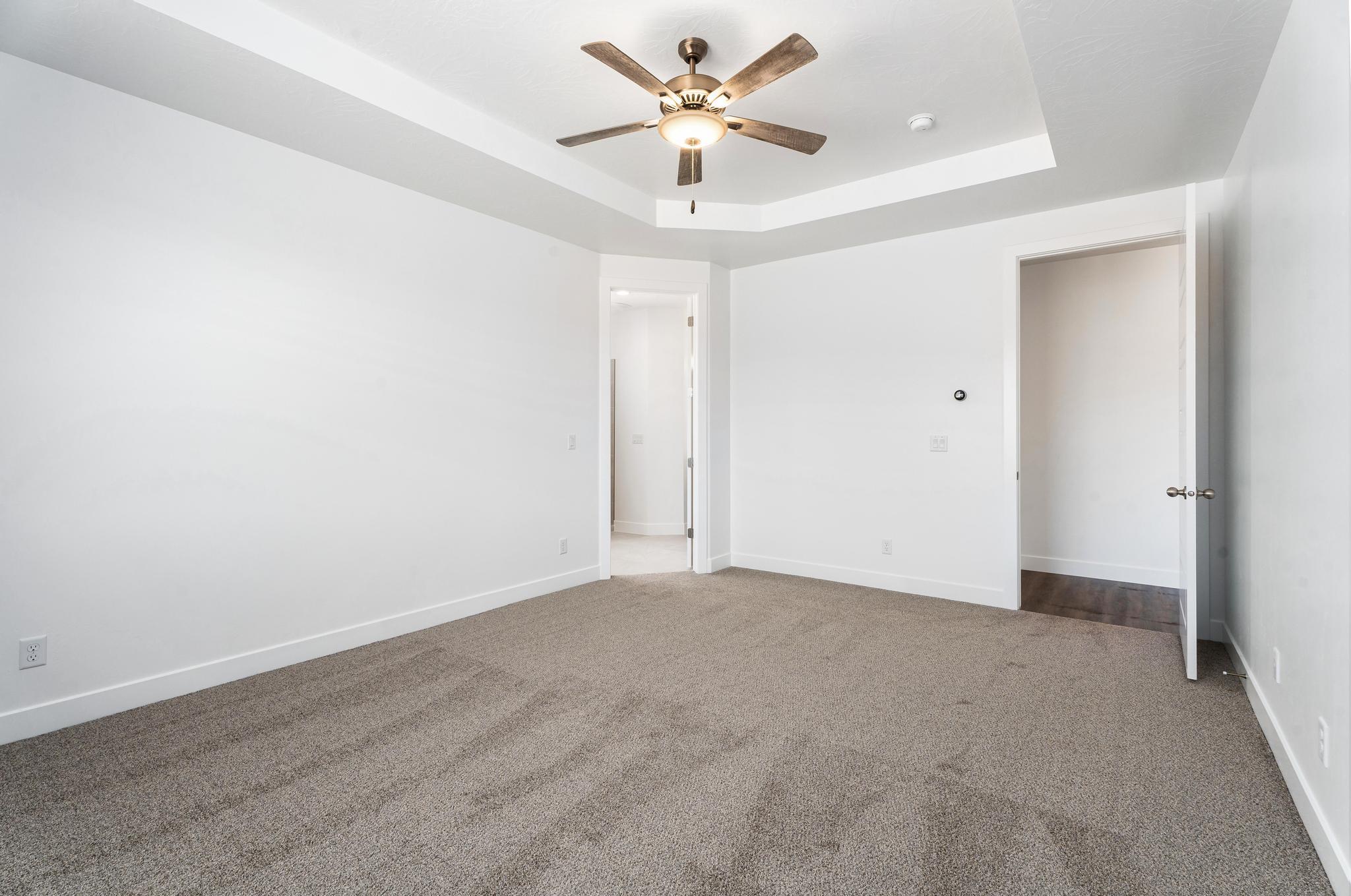 3364 W Torey LN