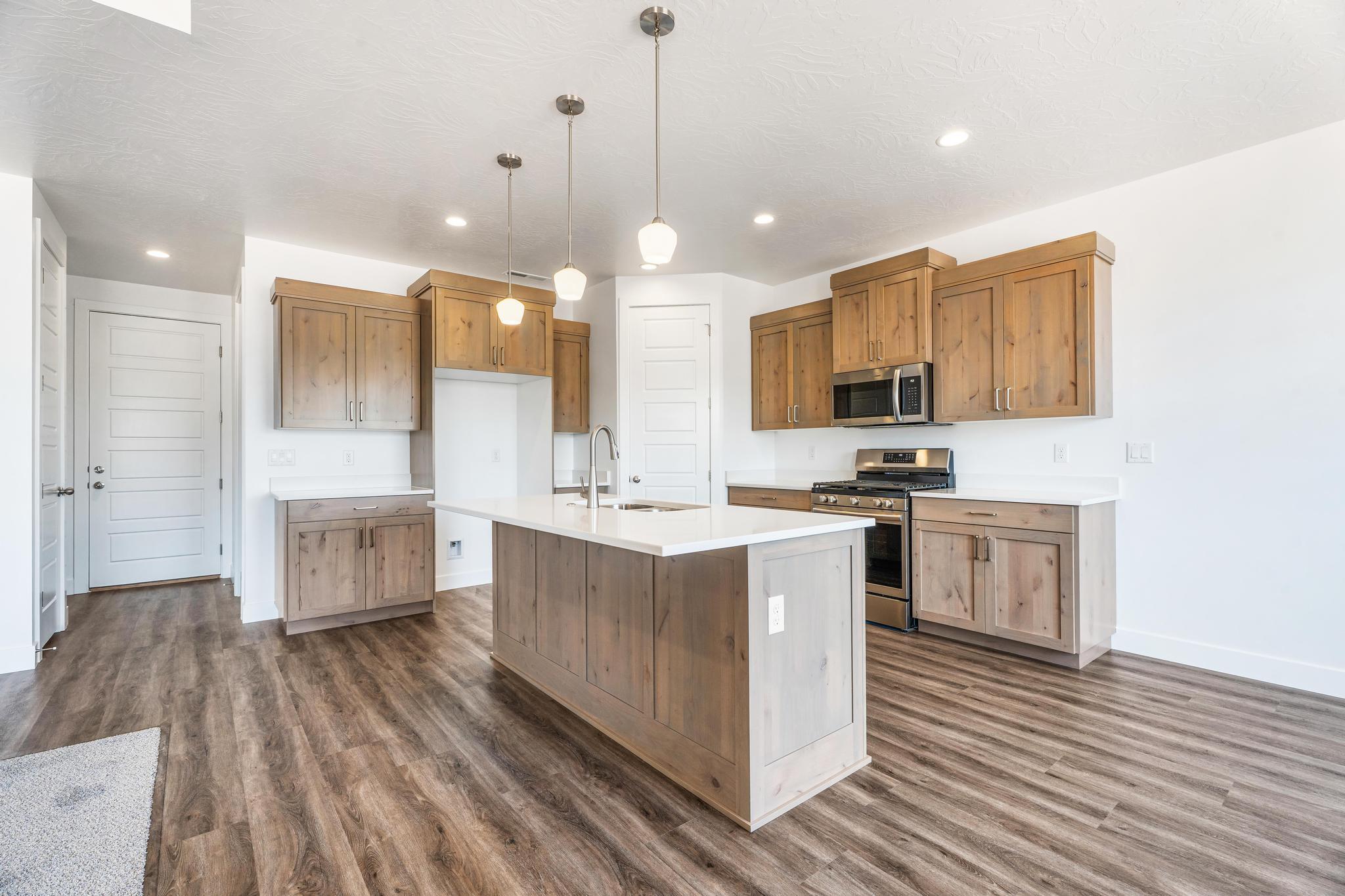 3364 W Torey LN