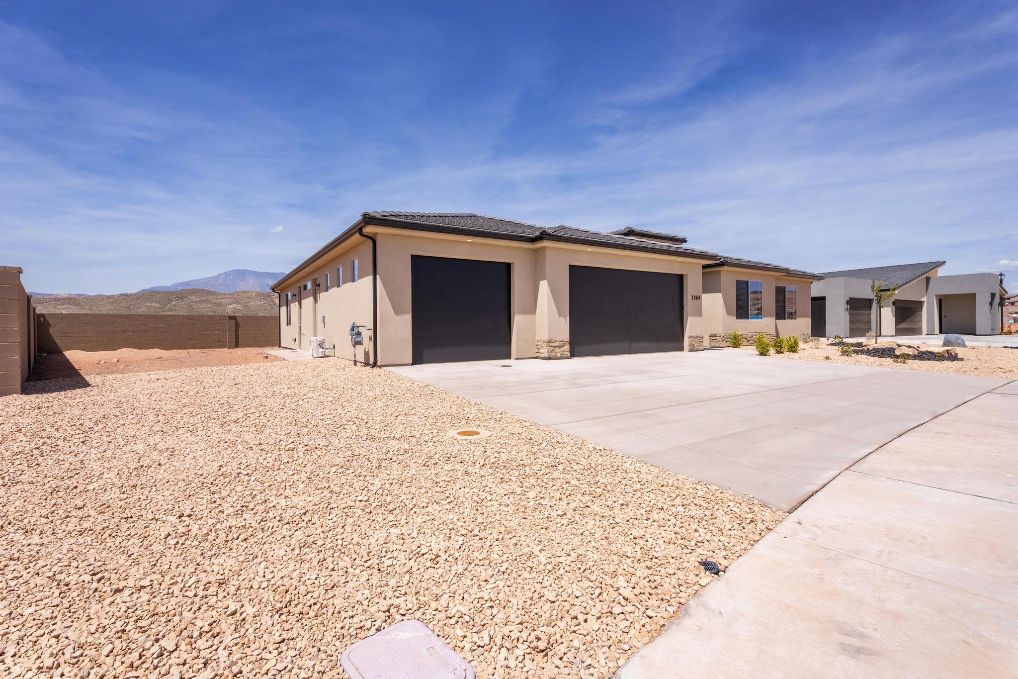 3364 W Torey LN