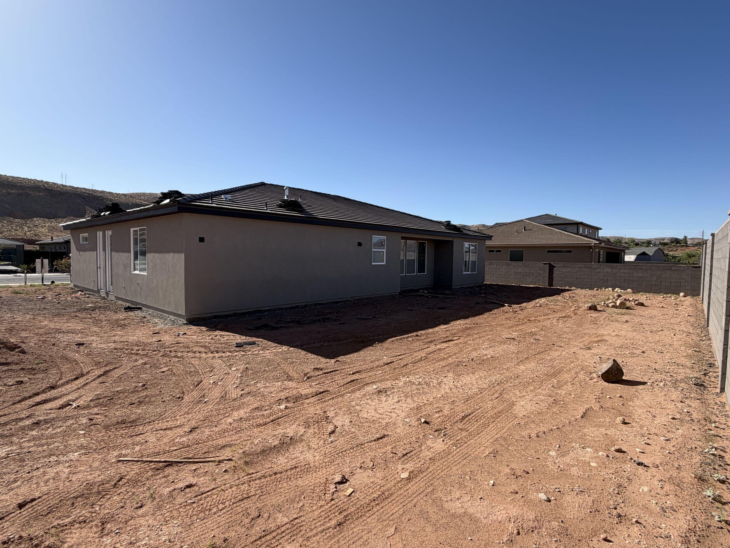 1017 N 20 W
