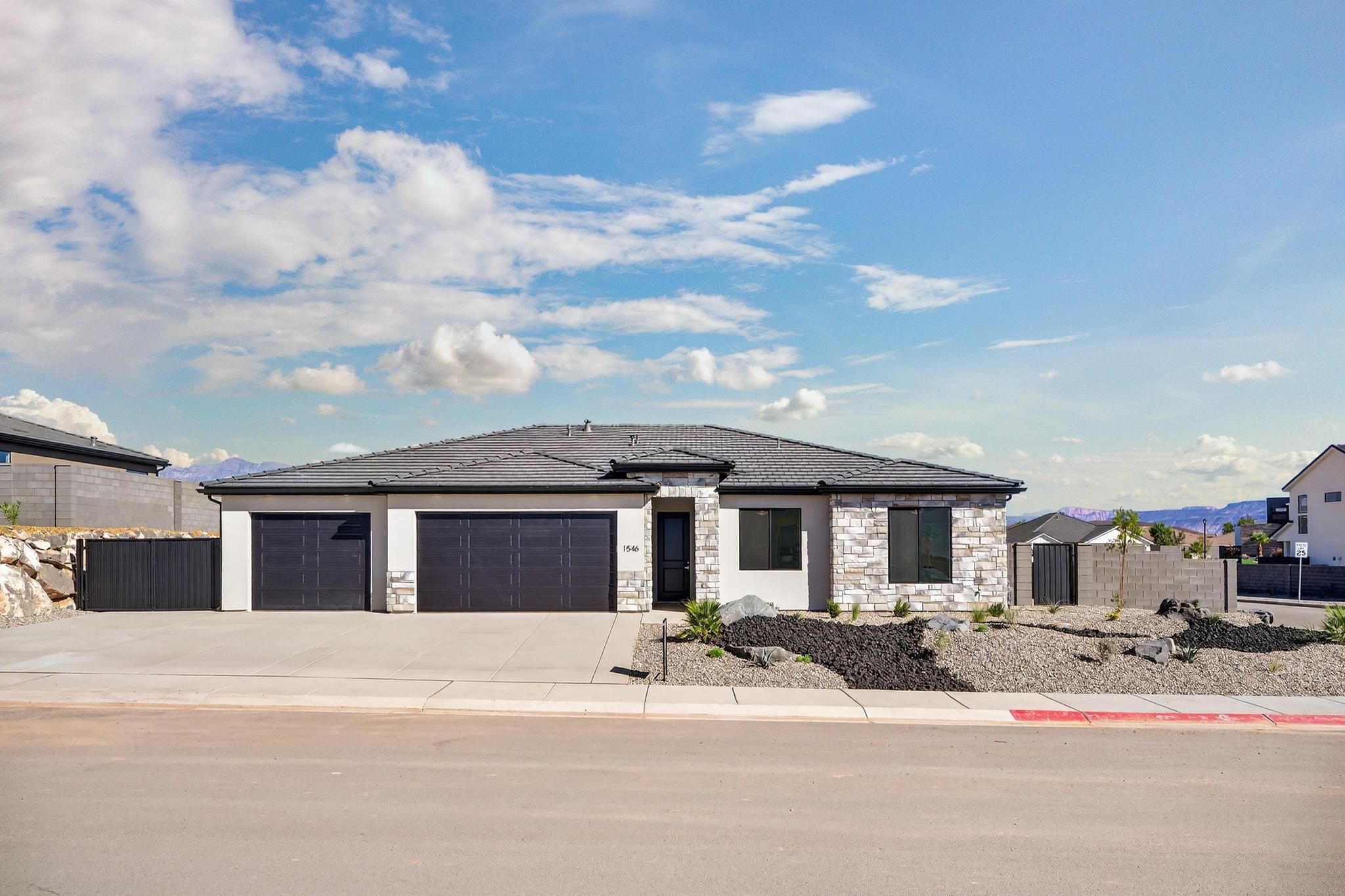 1546 W 840 S