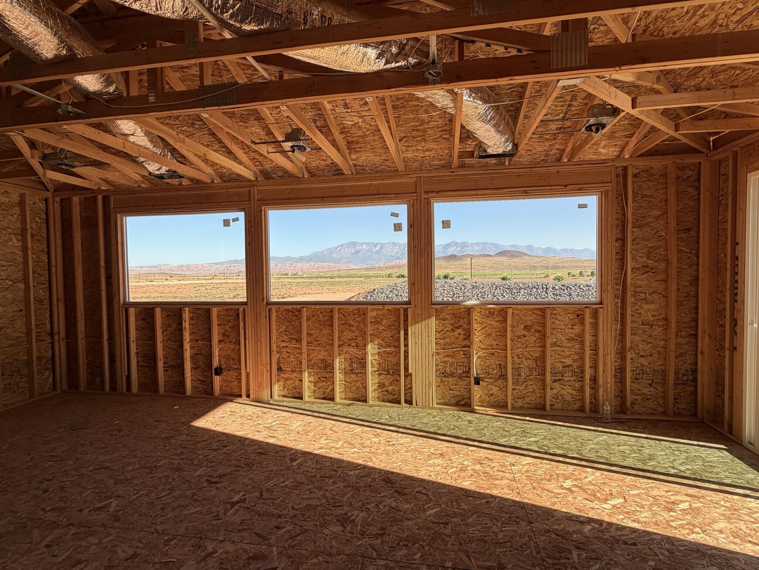 1784 W Monument Valley RD