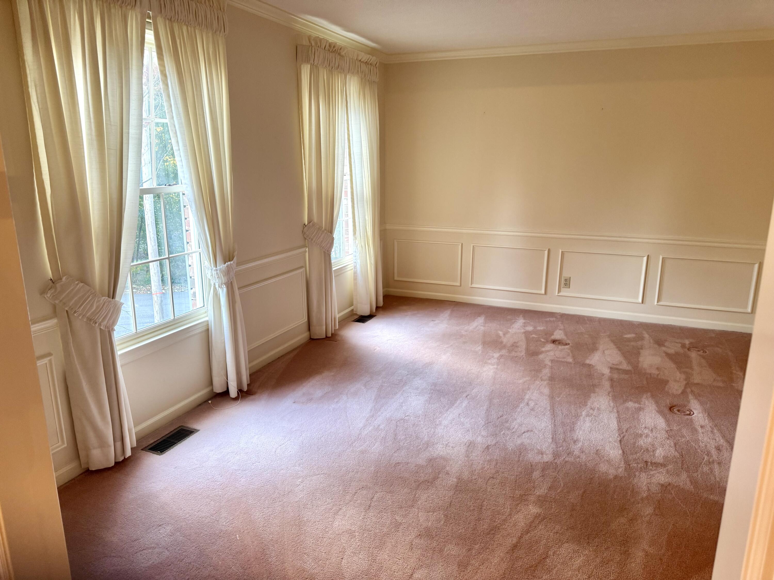 6424 Lake Shadows Circle