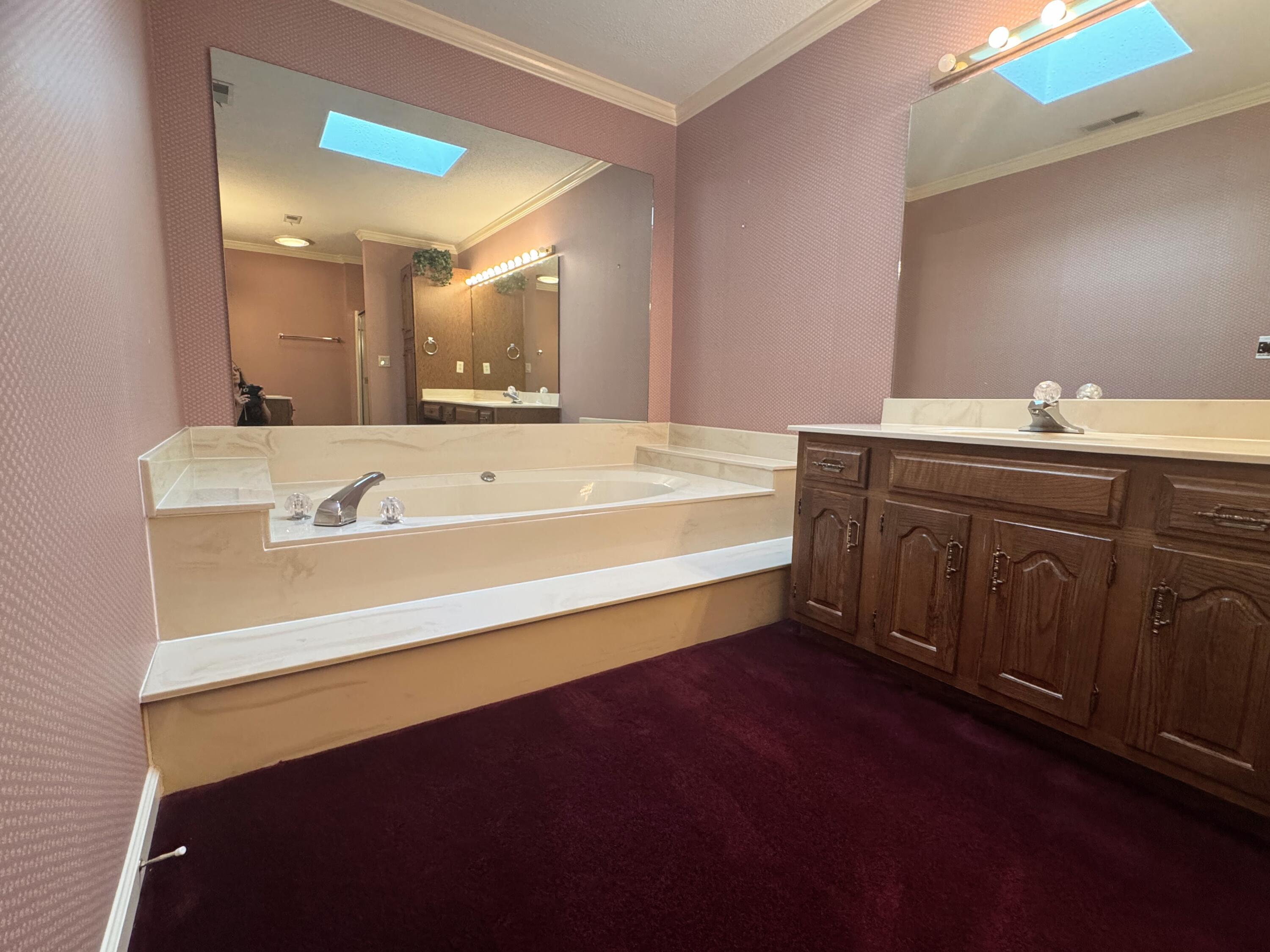 6424 Lake Shadows Circle