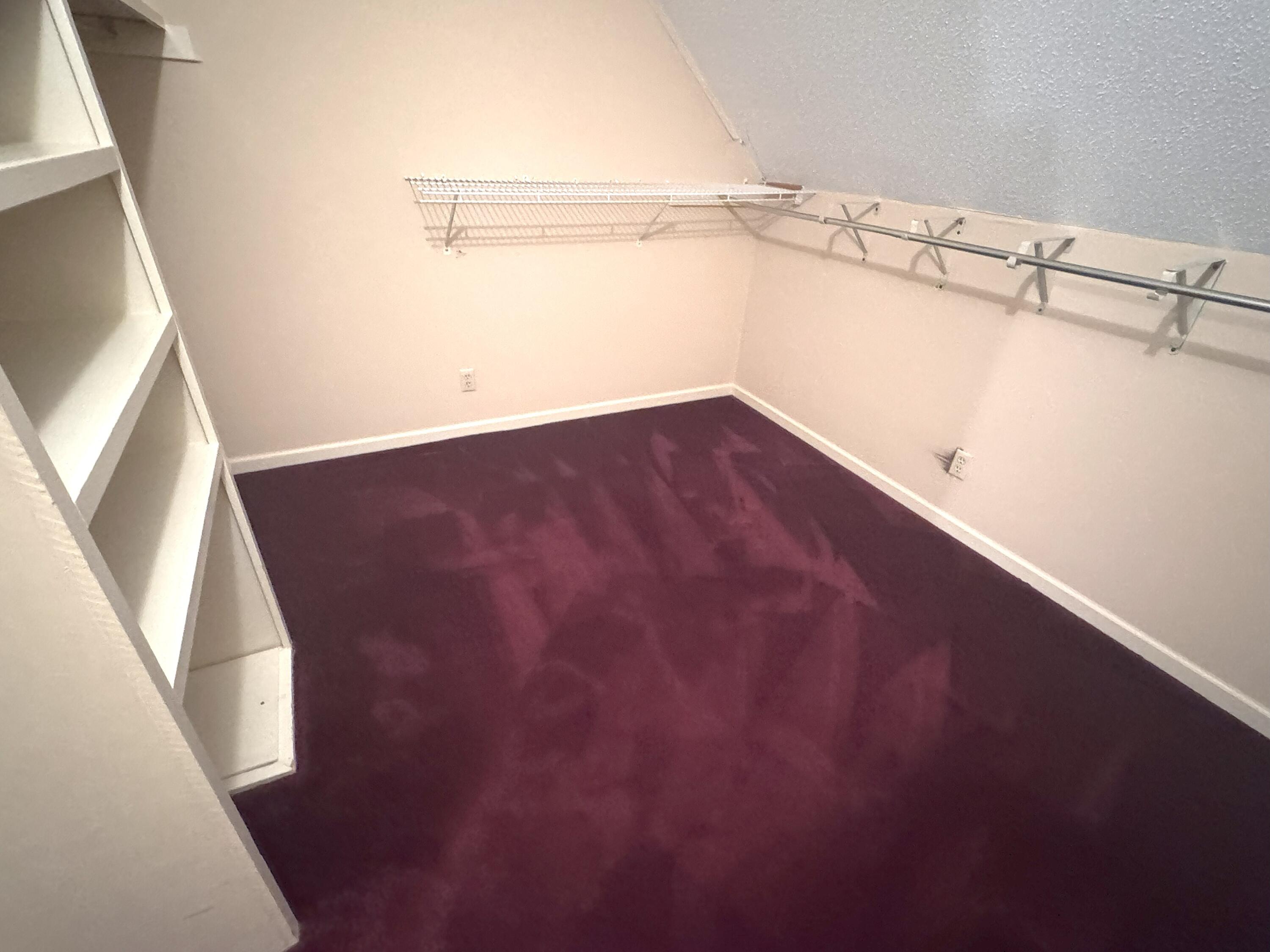 6424 Lake Shadows Circle