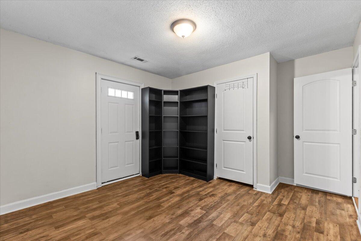 946 Old Cottonwood Mill Road