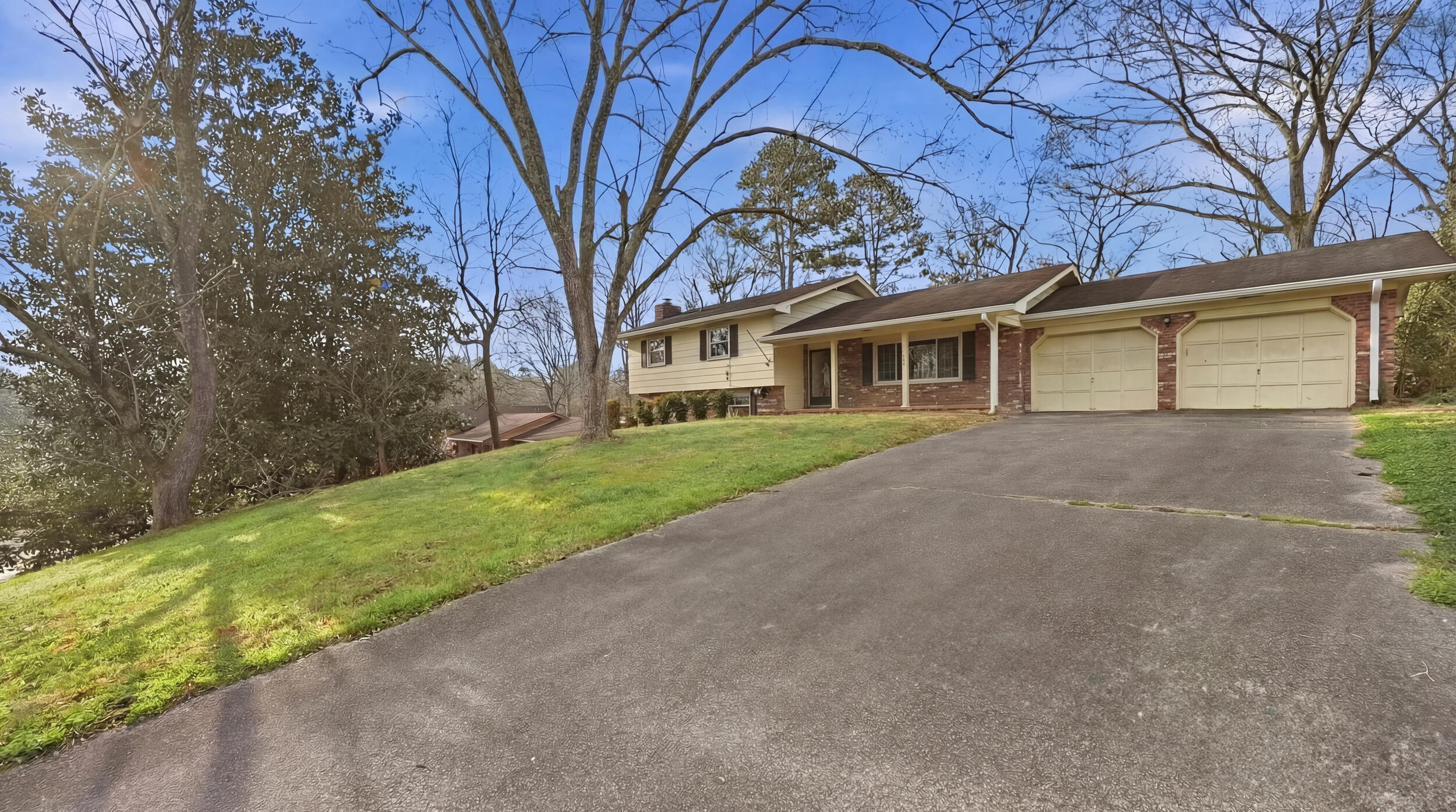 1304 Highcrest Drive