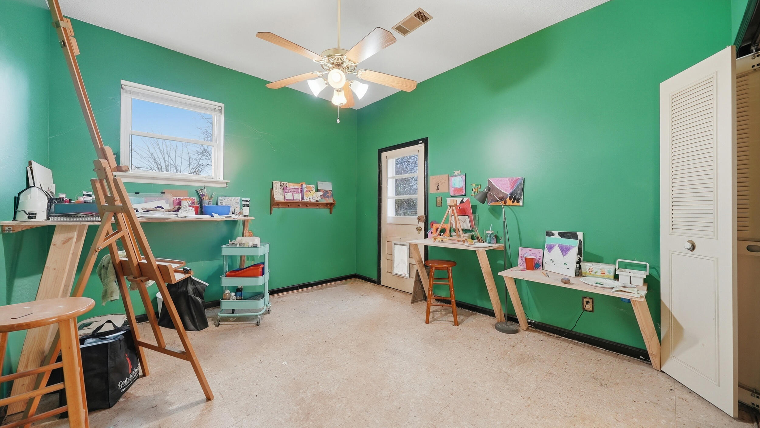 1304 Highcrest Drive