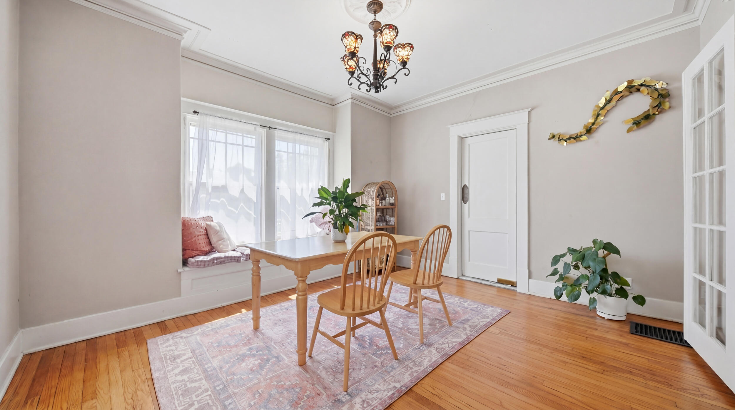 151 N Orchard Knob Avenue