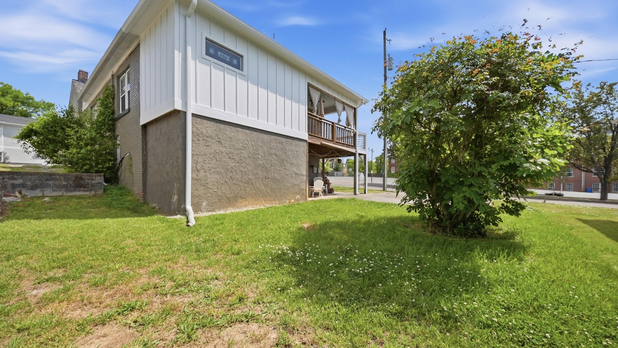 151 N Orchard Knob Avenue