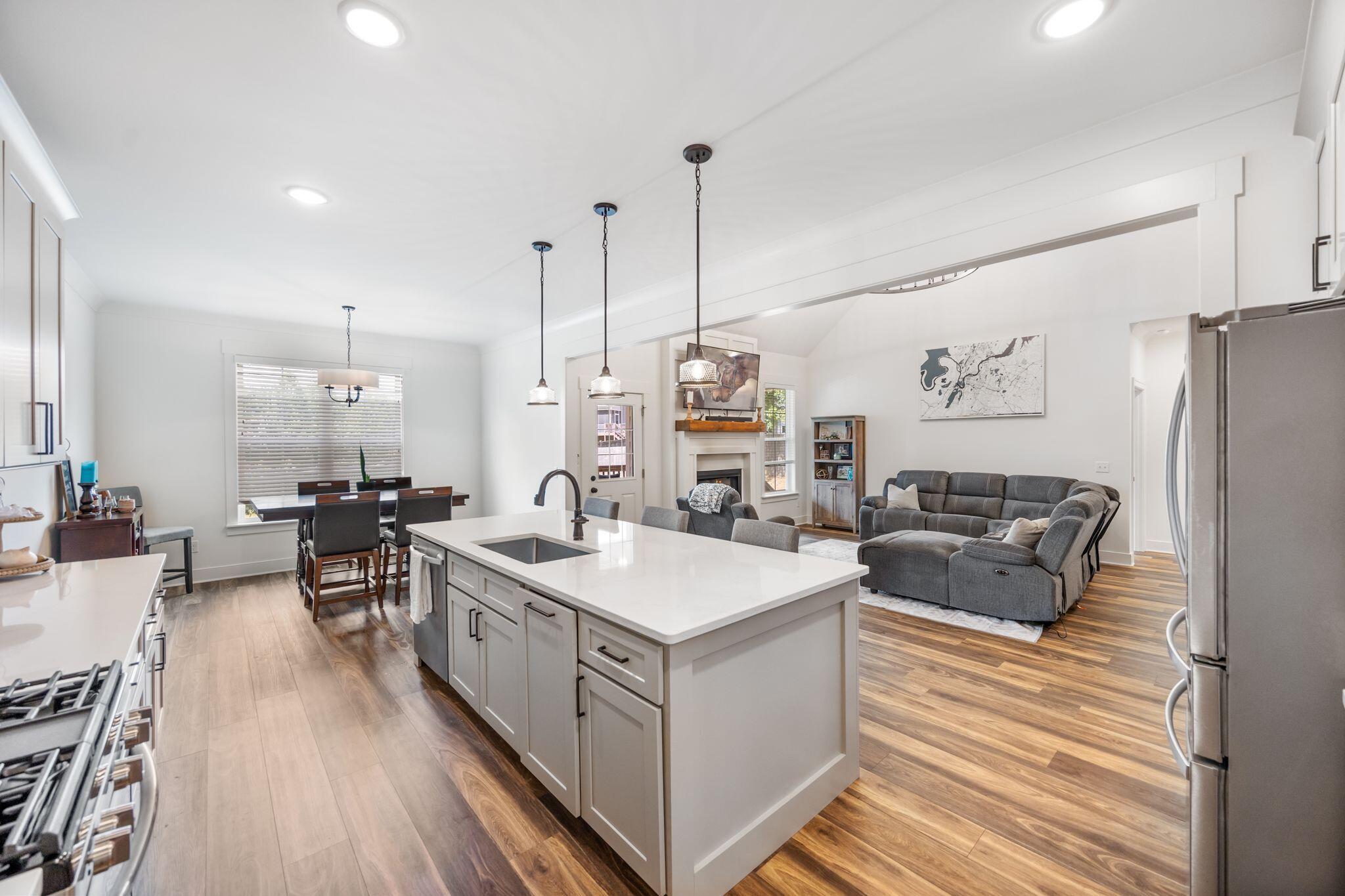 494 Johnston Road, McDonald