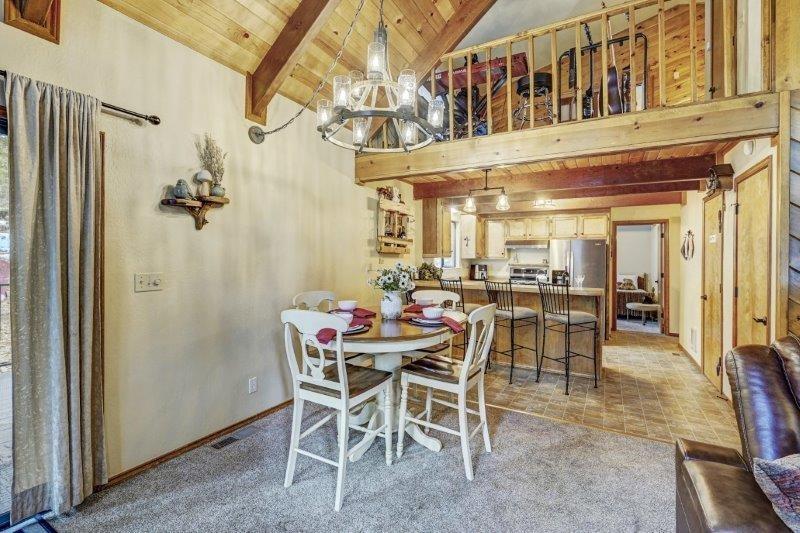 2128 E Mokelumne Drive