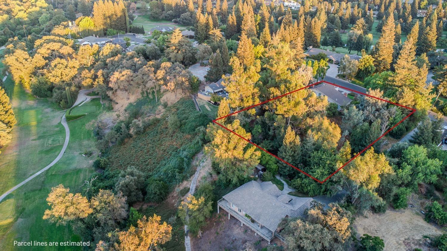 2704 Oakhurst Drive