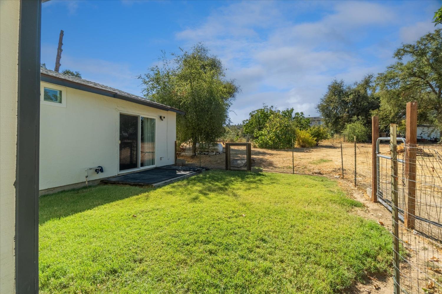 3945 Ponderosa