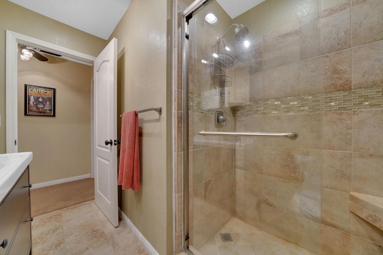 1556 Burnham Road